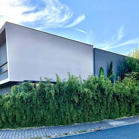New Exclusive Designer With Large Terrace Apartmán *